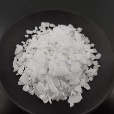 7791-18-6 마그네슘 클로라이드 화학 헥사하이드레이트 마그네슘 클로라이드는 식품 등급을 얇은 조각으로 벗겨집니다