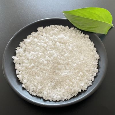 물 처리 증식을 위한 1-5mm 94.5%Min 하얀 날것 바다 소금 나크들